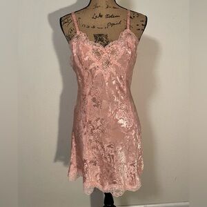 Vintage Victoria’s Secret Gold Label Baby Pink Satiny Jacquard Lace Slip Dress